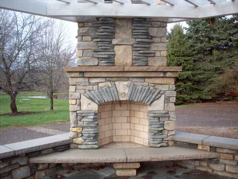 Outdoor Fireplace Raised Hearth Design